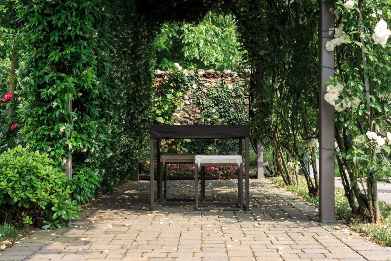 B&B A Ca' Minore Franciacorta Passirano Екстер'єр фото